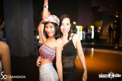 SO POOL PARTY ที่ เดอะ วอเทอร์ คลับ โรงแรมโซฟิเทล โซ — photo 159