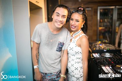 SO POOL PARTY ที่ เดอะ วอเทอร์ คลับ โรงแรมโซฟิเทล โซ — photo 161