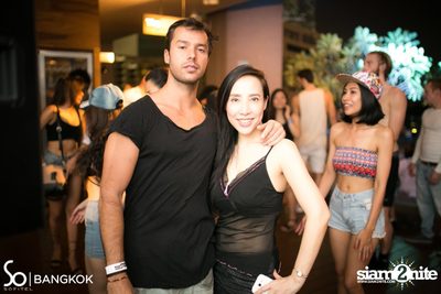 SO POOL PARTY ที่ เดอะ วอเทอร์ คลับ โรงแรมโซฟิเทล โซ — photo 163
