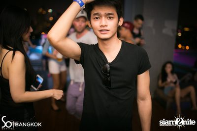 SO POOL PARTY ที่ เดอะ วอเทอร์ คลับ โรงแรมโซฟิเทล โซ — photo 166