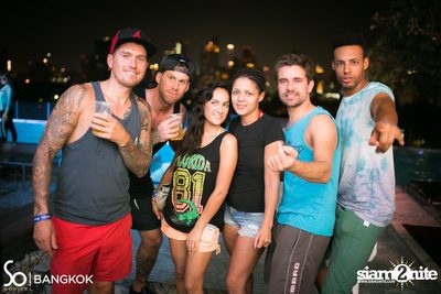 SO POOL PARTY ที่ เดอะ วอเทอร์ คลับ โรงแรมโซฟิเทล โซ — photo 167