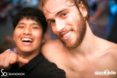 SO POOL PARTY ที่ เดอะ วอเทอร์ คลับ โรงแรมโซฟิเทล โซ — photo 169