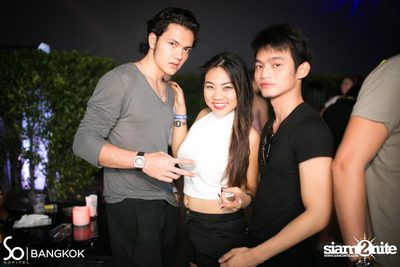 SO POOL PARTY ที่ เดอะ วอเทอร์ คลับ โรงแรมโซฟิเทล โซ — photo 181