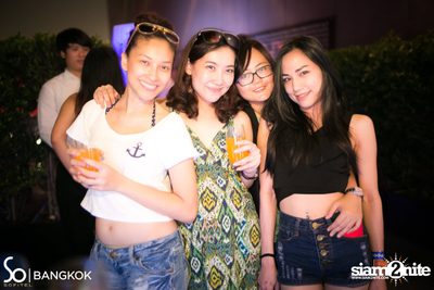 SO POOL PARTY ที่ เดอะ วอเทอร์ คลับ โรงแรมโซฟิเทล โซ — photo 192