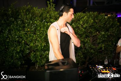 SO POOL PARTY ที่ เดอะ วอเทอร์ คลับ โรงแรมโซฟิเทล โซ — photo 217