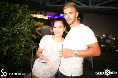 SO POOL PARTY ที่ เดอะ วอเทอร์ คลับ โรงแรมโซฟิเทล โซ — photo 218