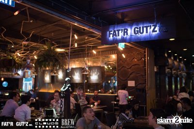 Seenspace Invasion ที่ร้าน Clouds, Fat'R Gut'z และ BREW Beers & Ciders — photo 16