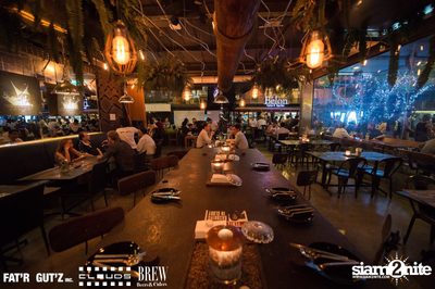 Seenspace Invasion ที่ร้าน Clouds, Fat'R Gut'z และ BREW Beers & Ciders — photo 19