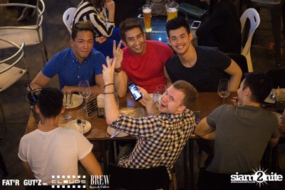 Seenspace Invasion ที่ร้าน Clouds, Fat'R Gut'z และ BREW Beers & Ciders — photo 38