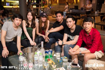 Seenspace Invasion ที่ร้าน Clouds, Fat'R Gut'z และ BREW Beers & Ciders — photo 45