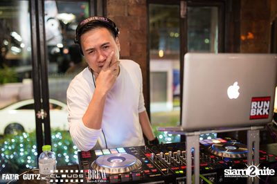 Seenspace Invasion ที่ร้าน Clouds, Fat'R Gut'z และ BREW Beers & Ciders — photo 72