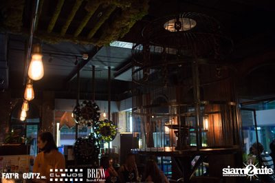 Seenspace Invasion ที่ร้าน Clouds, Fat'R Gut'z และ BREW Beers & Ciders — photo 76