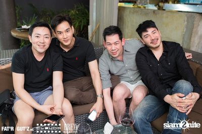 Seenspace Invasion ที่ร้าน Clouds, Fat'R Gut'z และ BREW Beers & Ciders — photo 119