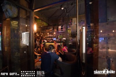 Seenspace Invasion ที่ร้าน Clouds, Fat'R Gut'z และ BREW Beers & Ciders — photo 158