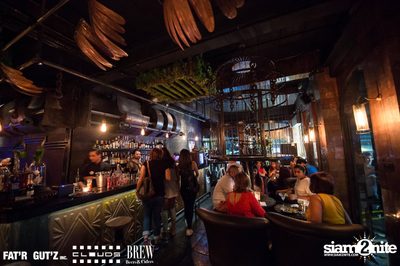Seenspace Invasion ที่ร้าน Clouds, Fat'R Gut'z และ BREW Beers & Ciders — photo 161