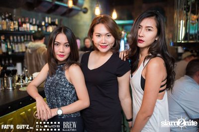 Seenspace Invasion ที่ร้าน Clouds, Fat'R Gut'z และ BREW Beers & Ciders — photo 162