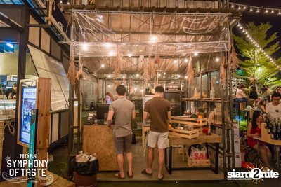 Countdown Celebration to 2016 ที่ HOBS, คณาพญา — photo 6