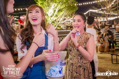 Countdown Celebration to 2016 ที่ HOBS, คณาพญา — photo 35