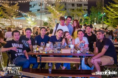 Countdown Celebration to 2016 ที่ HOBS, คณาพญา — photo 128