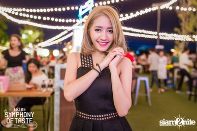 Countdown Celebration to 2016 ที่ HOBS, คณาพญา — photo 152