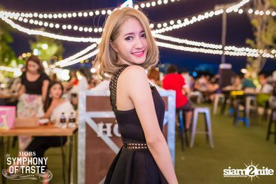 Countdown Celebration to 2016 ที่ HOBS, คณาพญา — photo 153