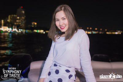 Countdown Celebration to 2016 ที่ HOBS, คณาพญา — photo 171