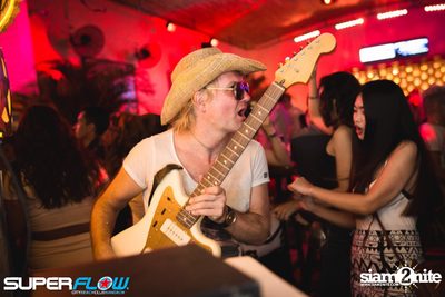 NYE 2016 Open Air White Party | Kid Chris at Superflow — photo 126