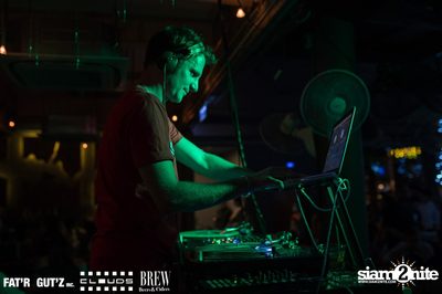 Seenspace New Year's Eve กับ Tech 12 และ DJ Remi — photo 44