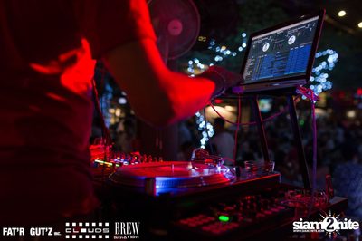 Seenspace New Year's Eve กับ Tech 12 และ DJ Remi — photo 47