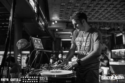 Seenspace New Year's Eve กับ Tech 12 และ DJ Remi — photo 130