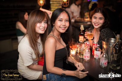 New Year's Eve Party กับ Keithen Carter ที่ ดิ ไอร่อน แฟรี่ — photo 21