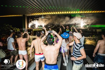 G-Spot เสนอ Special New Year Splash Out Pool Party — photo 144