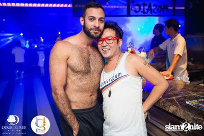 G-Spot เสนอ Special New Year Splash Out Pool Party — photo 156