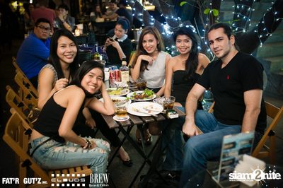 Seenspace Invasion ที่ร้าน Clouds, Fat'R Gut'z และ BREW Beers & Ciders — photo 39