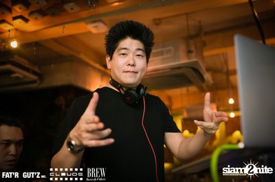 Seenspace Invasion ที่ร้าน Clouds, Fat'R Gut'z และ BREW Beers & Ciders — photo 45