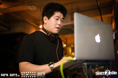 Seenspace Invasion ที่ร้าน Clouds, Fat'R Gut'z และ BREW Beers & Ciders — photo 46