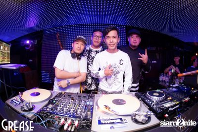 Friday Night at Grease Bangkok, Sukhumvit Soi 49 — photo 38