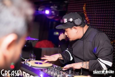 Friday Night at Grease Bangkok, Sukhumvit Soi 49 — photo 89