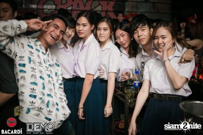 Demo ร่วมกับ Funky Villa นำเสนอ Back to School Party (อัลบั้มที่ 1) — photo 82