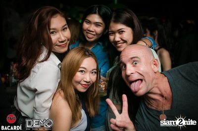 Demo ร่วมกับ Funky Villa นำเสนอ Back to School Party (อัลบั้มที่ 1) — photo 91