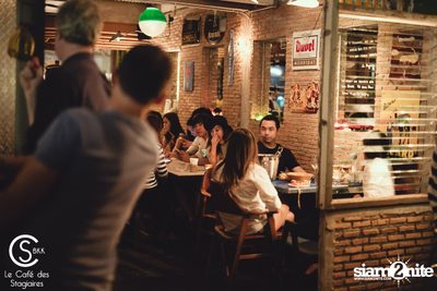 CS Airways by Beefeater at Le Café des Stagiaires — photo 8