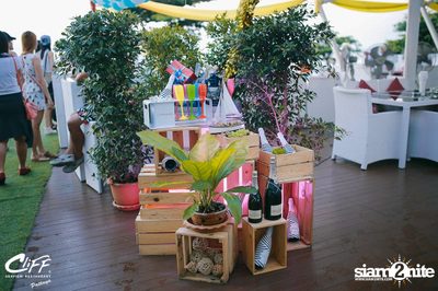 Ping & Season Chill Pool Party at Cliff Seaview Restaurant — photo 13