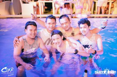 Ping & Season Chill Pool Party at Cliff Seaview Restaurant — photo 61