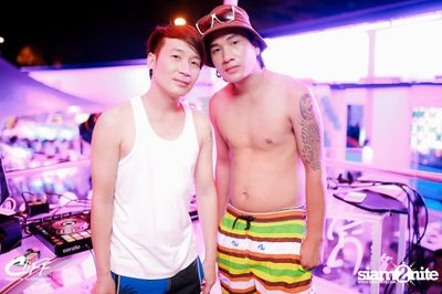 Ping & Season Chill Pool Party at Cliff Seaview Restaurant — photo 68