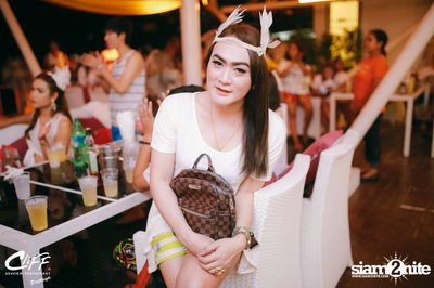 Ping & Season Chill Pool Party at Cliff Seaview Restaurant — photo 71
