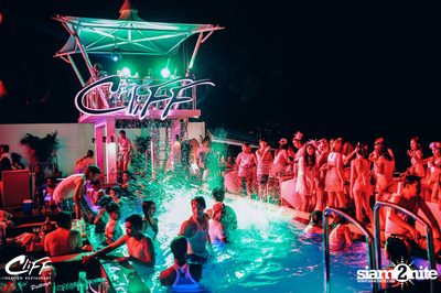 Ping & Season Chill Pool Party at Cliff Seaview Restaurant — photo 84