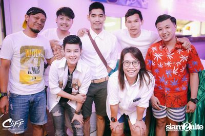 Ping & Season Chill Pool Party at Cliff Seaview Restaurant — photo 97