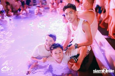 Ping & Season Chill Pool Party at Cliff Seaview Restaurant — photo 106