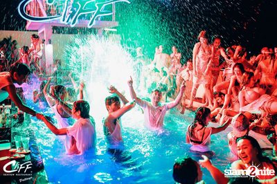 Ping & Season Chill Pool Party at Cliff Seaview Restaurant — photo 118