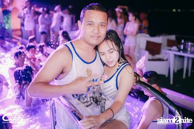 Ping & Season Chill Pool Party at Cliff Seaview Restaurant — photo 121